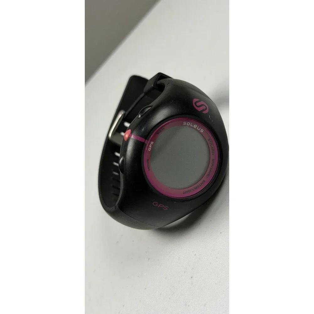 Soleus SG001 GPS Running Watch Black Pink No Charger Untested As-Is